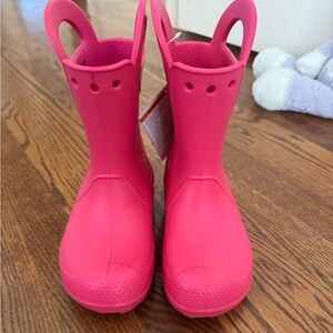 NWT girl Croc rain boots!
